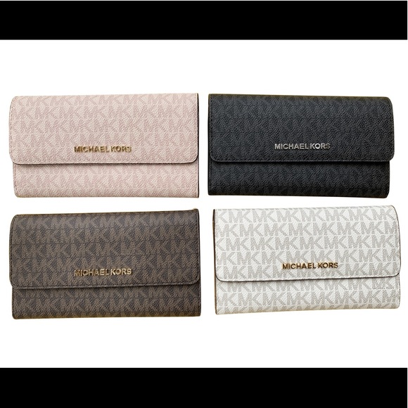 SALE‼️👜💕- Michael Kors Large Trifold Wallet - Picture 5 of 5